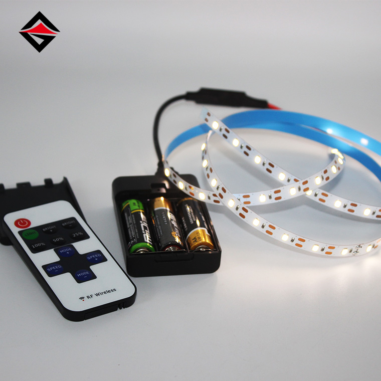 Striscia leggera a LED del set di batterie USB di vendita a caldo con telecomando