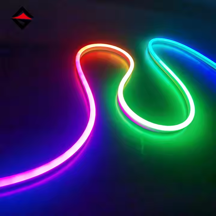 La differenza tra strisce di luce RGB e strisce di luce magica